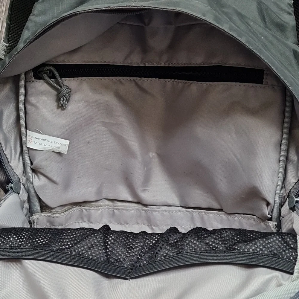 Lowepro Photo Hatchback 16L AW Backpack (Slate Gray)